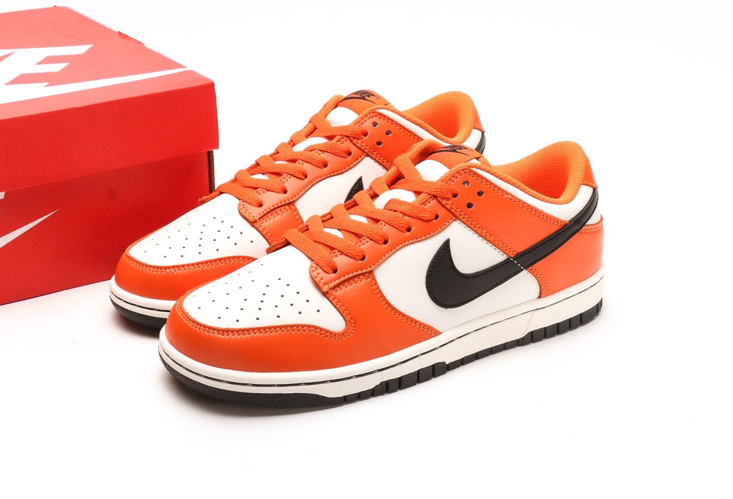 Dunk Low GS Halloween