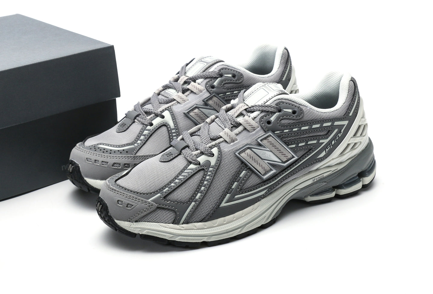New Balance 1906R "Grey"
