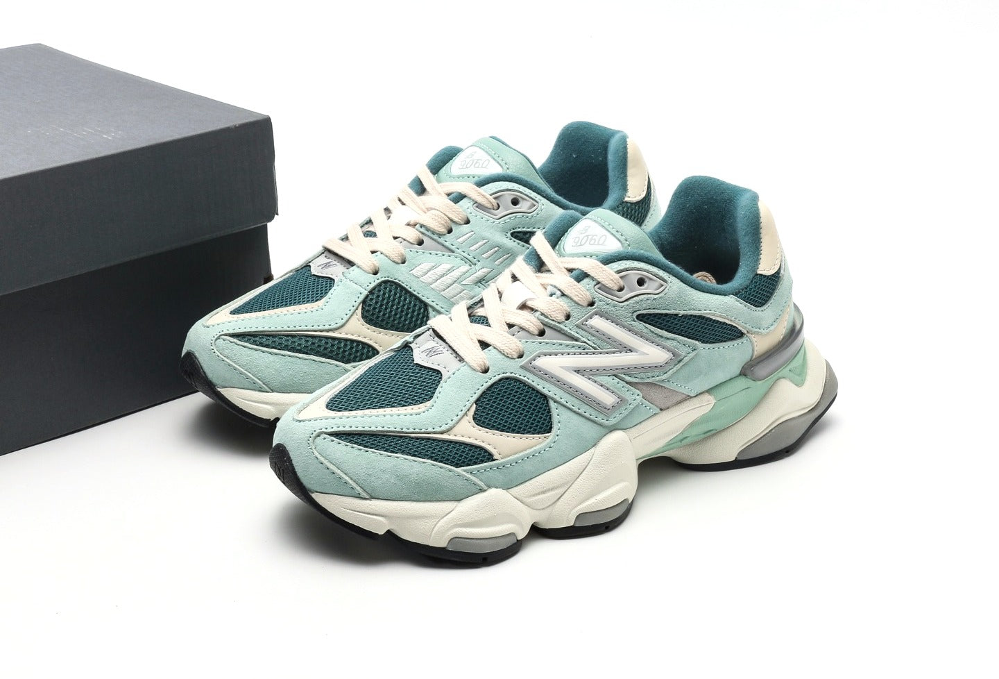 New Balance 9060 New Spruce Salt Marsh