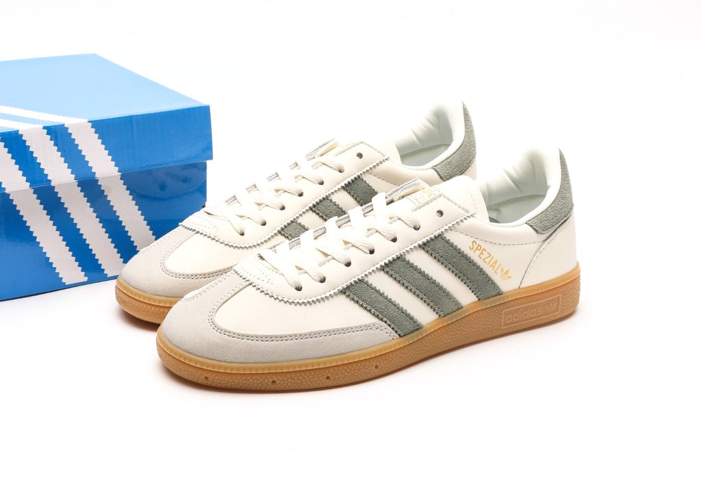 Handball Spezial "Off White Silver Green"