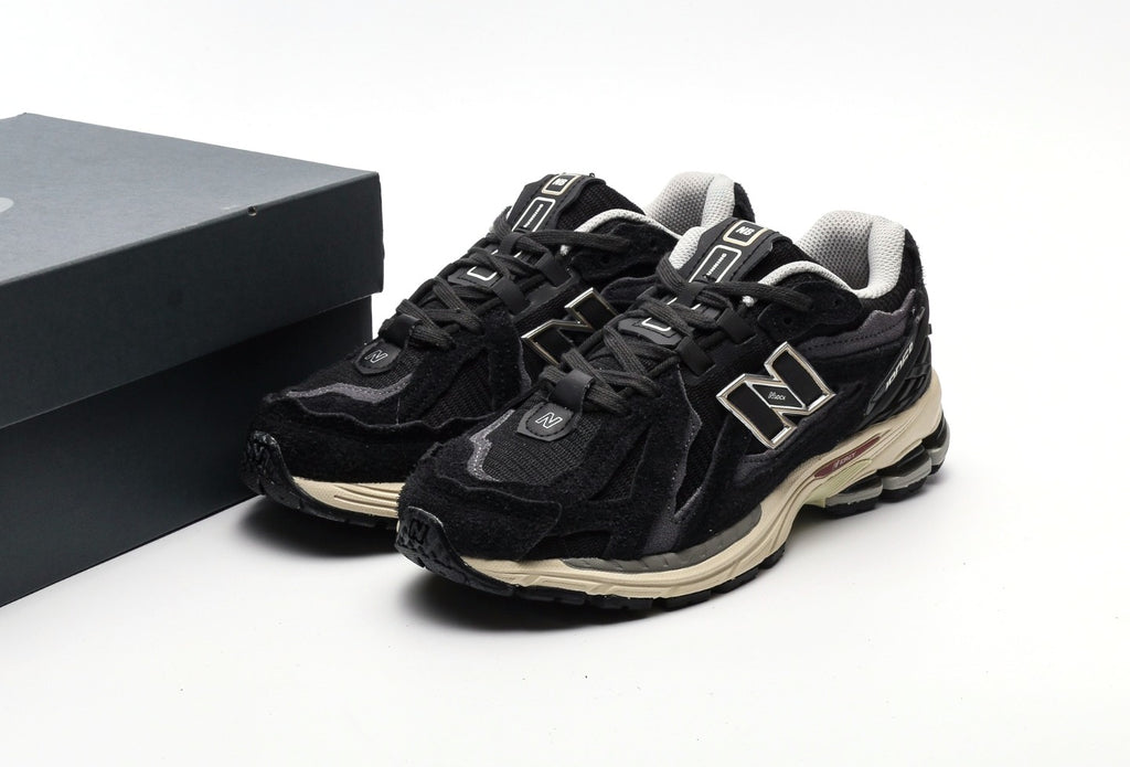 New Balance 1906D Protection Pack Black
