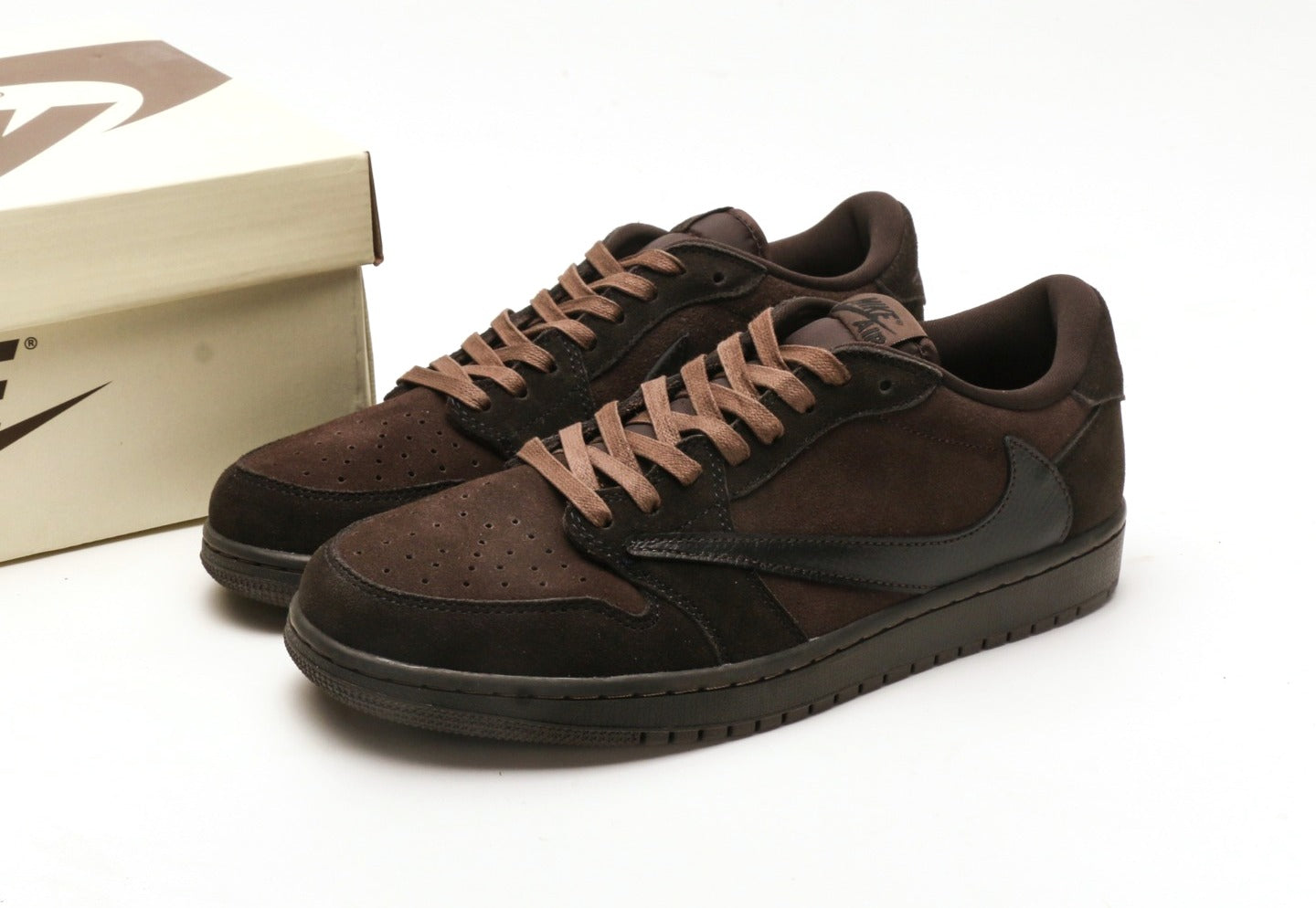 Travis Scott x Air Jordan 1 Low OG Velvet Brown
