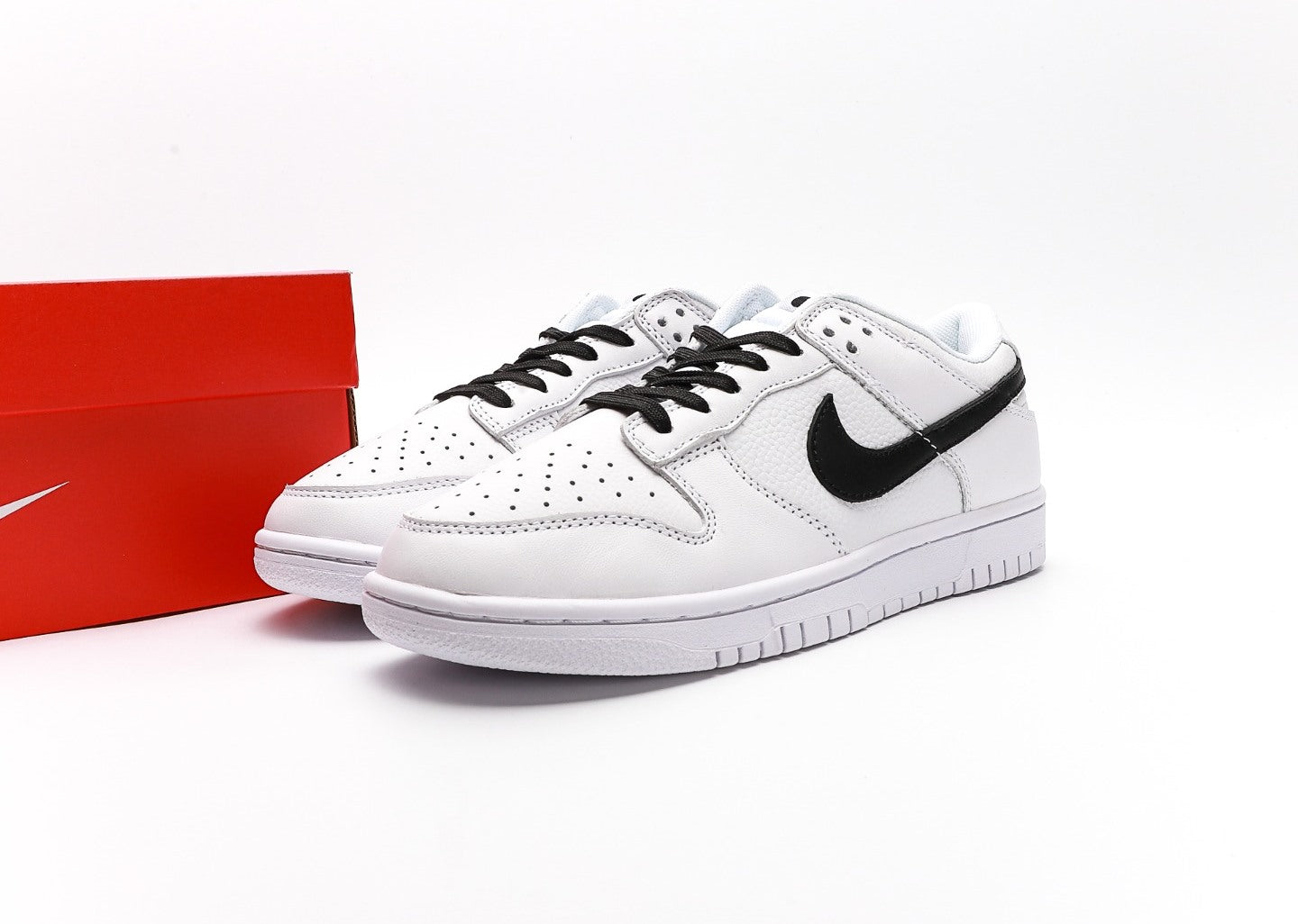 Dunk Low White Black [PK GOD]