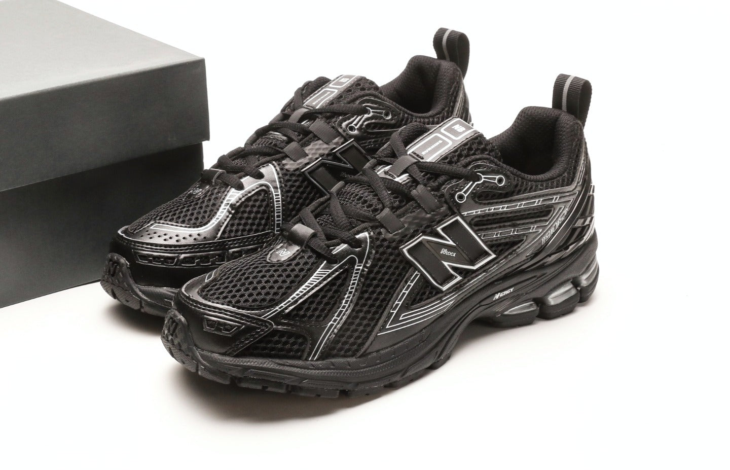 New Balance 1906R "Black"