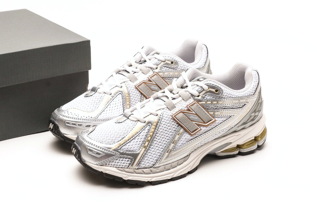 New Balance 1906R White Rain Cloud Silver Metallic
