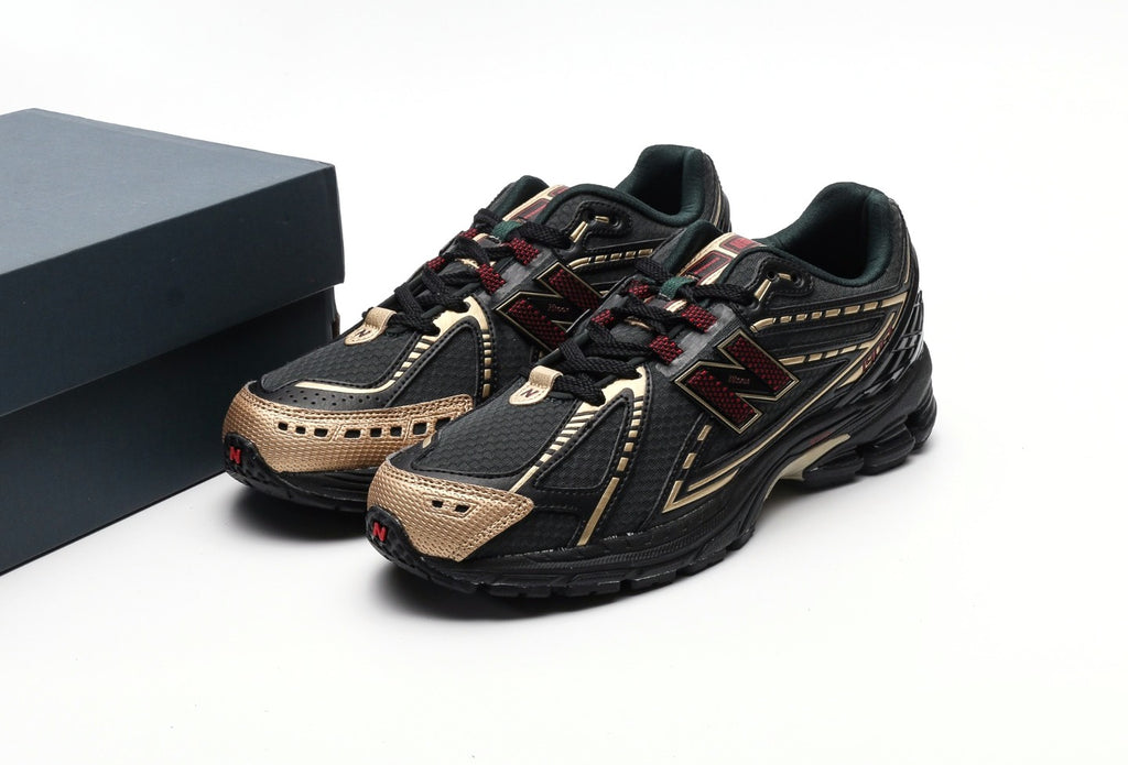 New Balance 1906R Kith Black