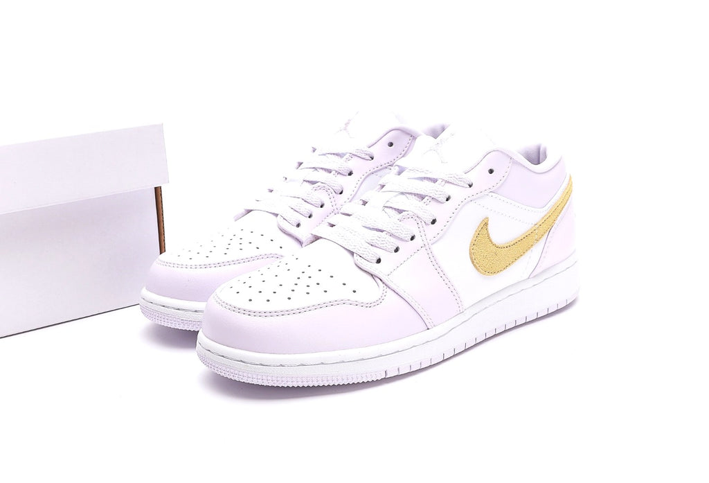 Air Jordan 1 Low “Barely Grape”