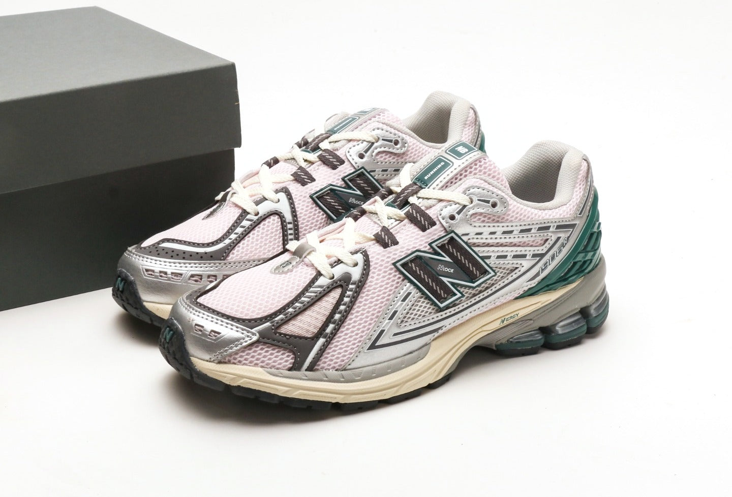 New Balance M1906 Silver Metallic