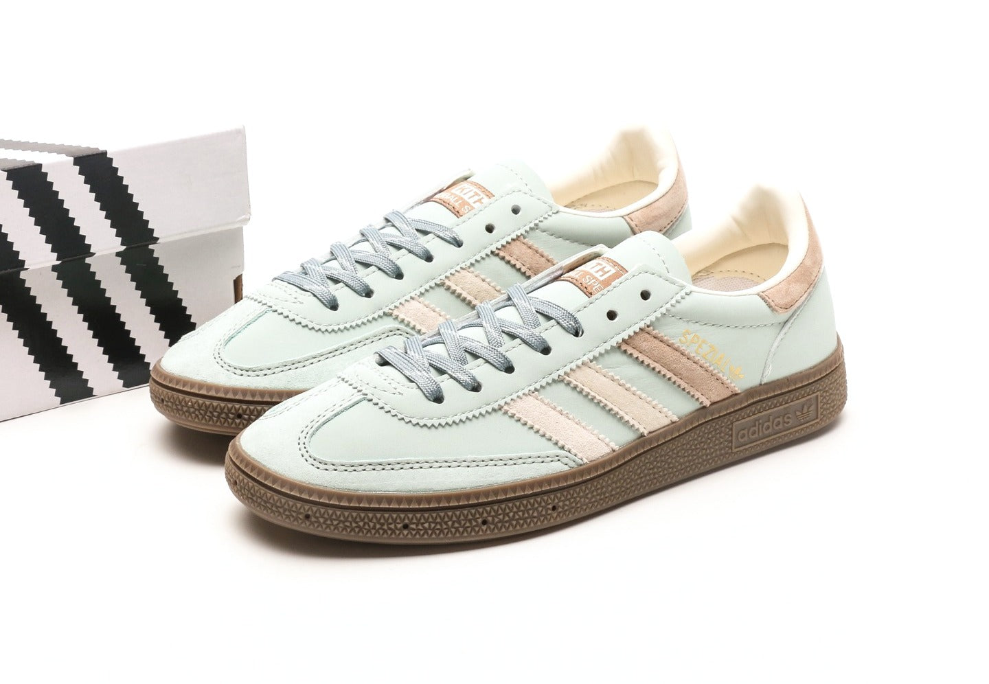 Handball Spezial "Classics Program - Amazon Green"