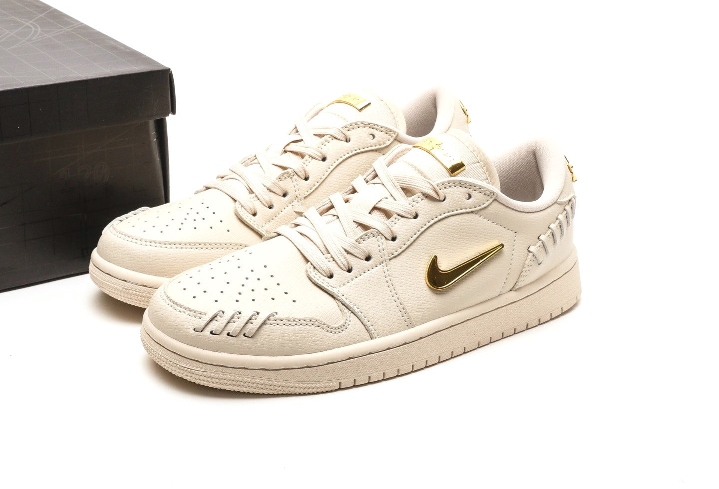 Air Jordan 1 Low Method of Make 'Legend Light Brown'