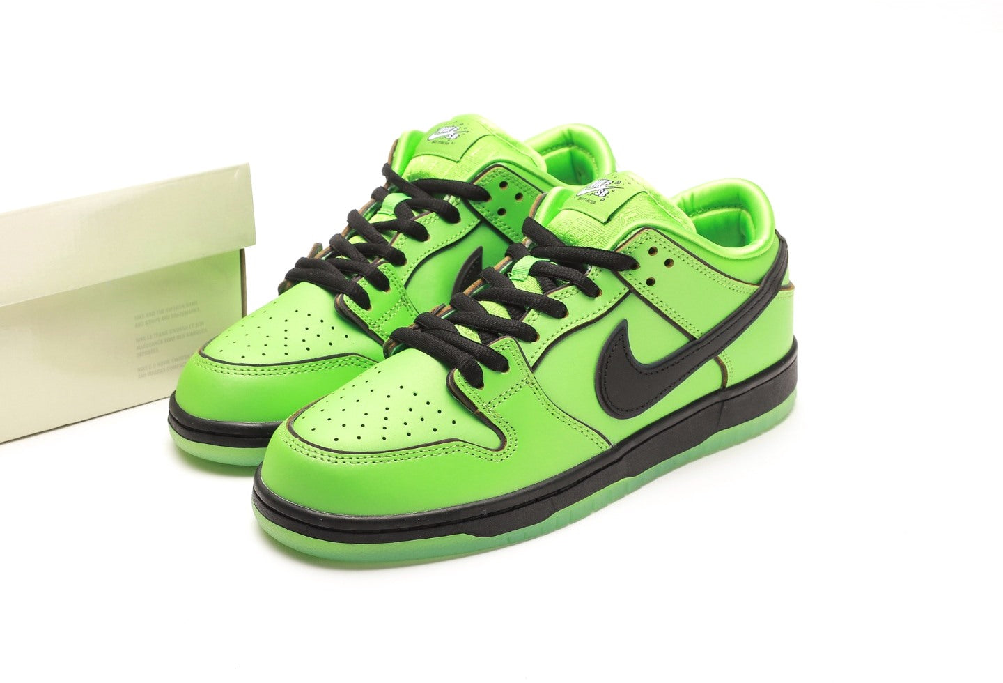 The Powerpuff Girls x SB Dunk Low Buttercup [PK GOD]