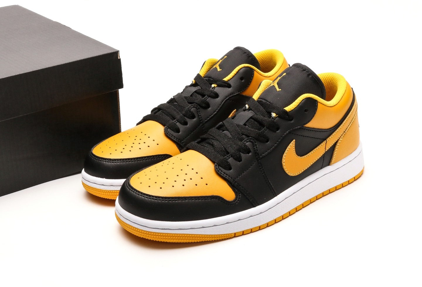 Air Jordan 1 Low Yellow Ochre
