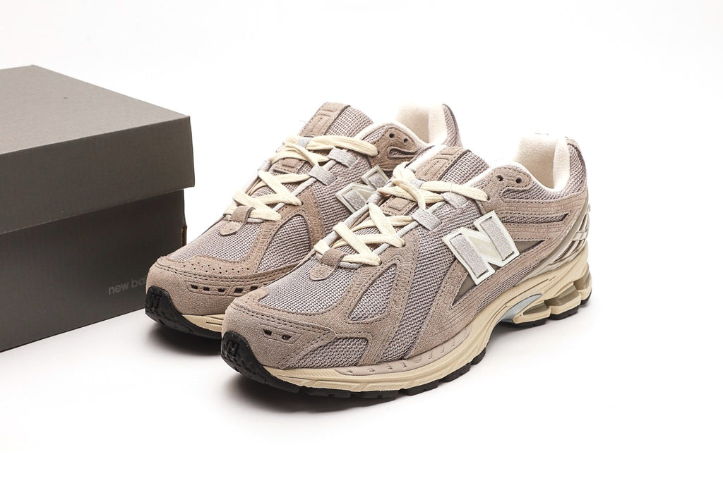 New Balance 1906R "Beige Cream"
