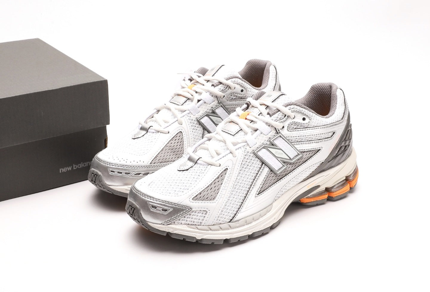 New Balance 1906R "Silver Orange"