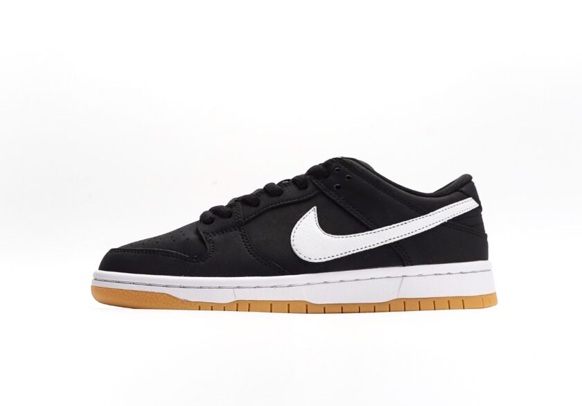 SB Dunk Low 'Black Gum'