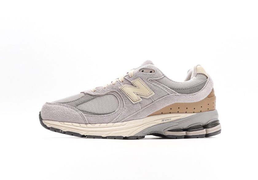 New Balance 2002R "Rain Cloud/Angora"