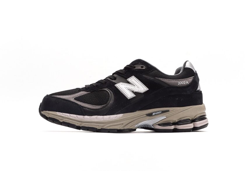 New Balance 2002R 'Black'