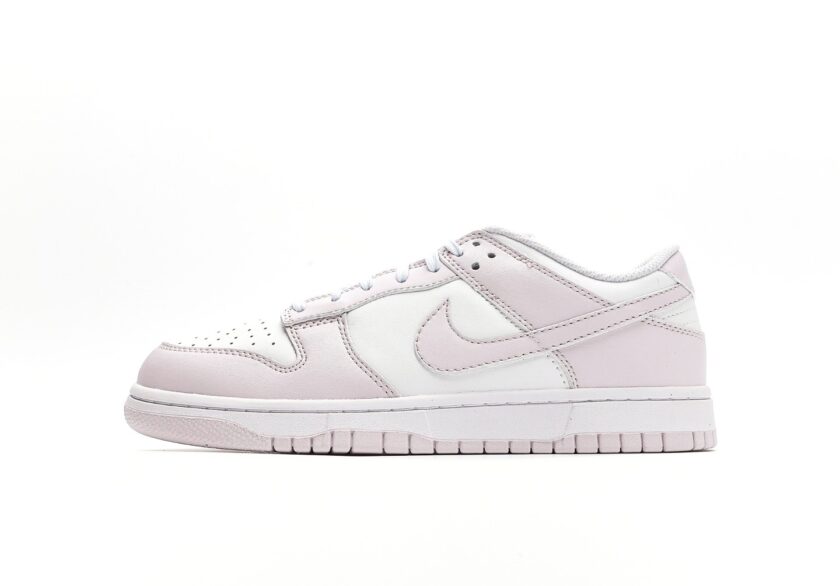 Dunk Low Light Violet