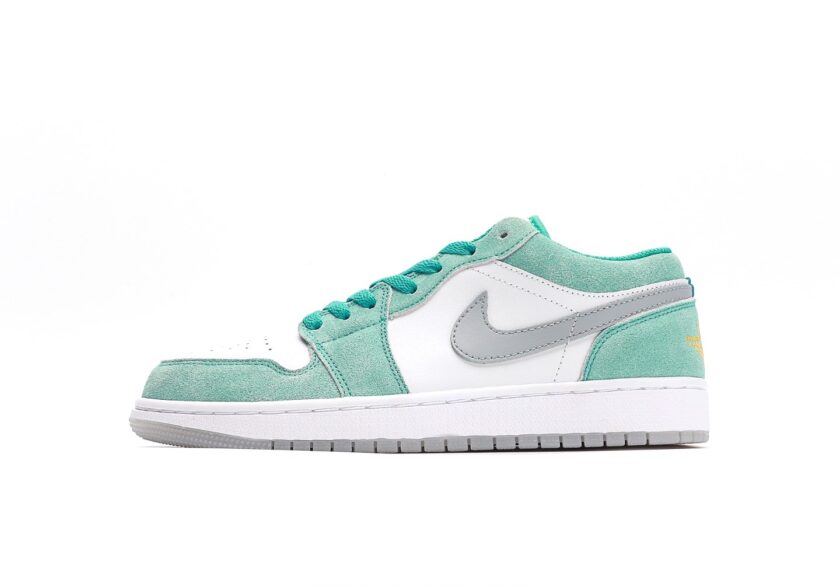 Air Jordan 1 Low "New Emerald"