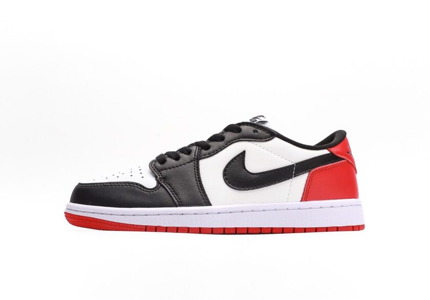 Air Jordan 1 Low OG “Black Toe”