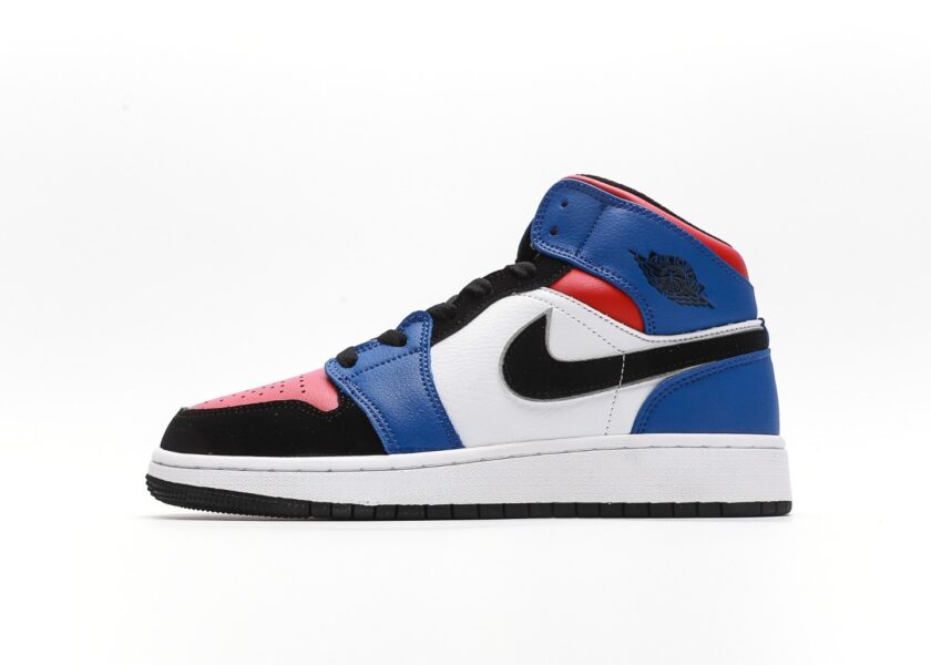 Air Jordan 1 Mid Top 3