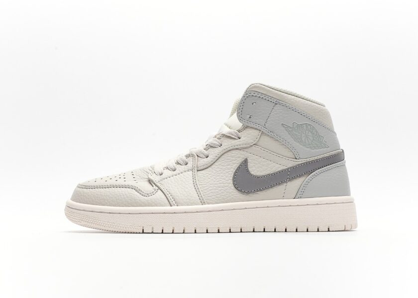 Air Jordan 1 Mid Grey