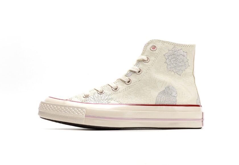 Chuck 70 Embroidered Desert Floral Light Bone