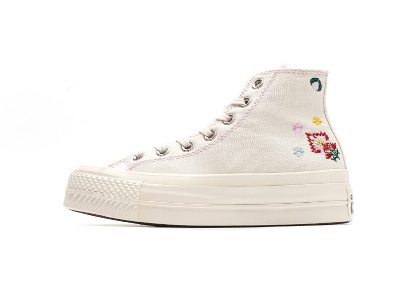 Chuck Taylor All Star Lift Platform High 'Floral Embroidery Egret'