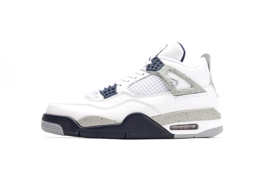 Air Jordan 4 Midnight Navy