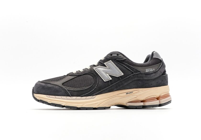 New Balance 2002R M2002RHO Grey Suede