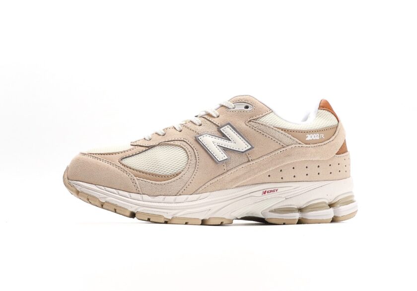 New Balance 2002R Taupe Sandstone