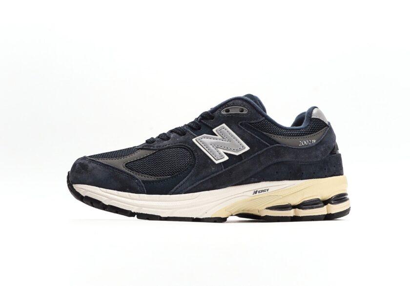 New Balance 2002R