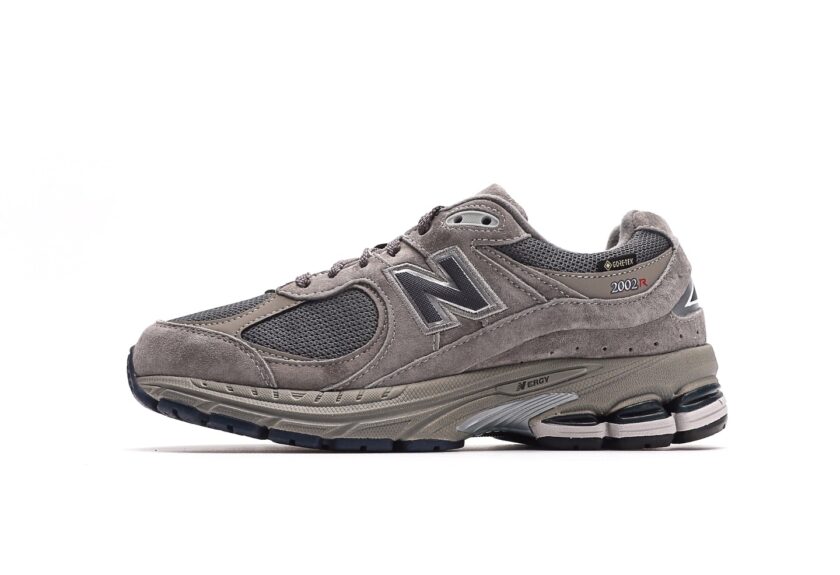 New Balance 2002R Gore-Tex Castlerock