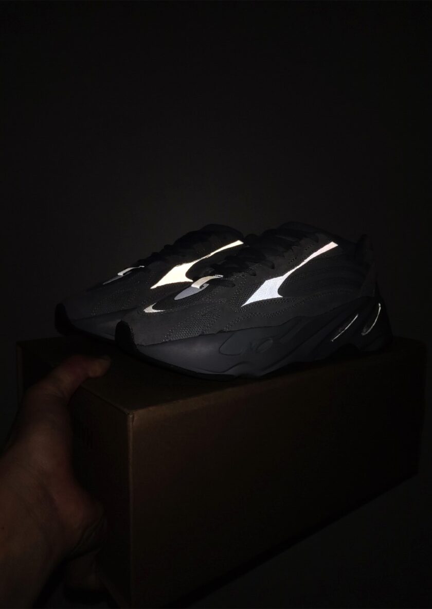 Yeezy Boost 700 V2 Hospital Blue - Image 10