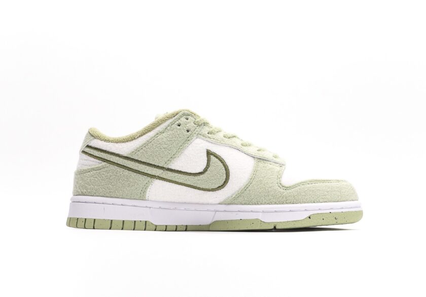 Dunk Low "Fleece Green" - Image 2