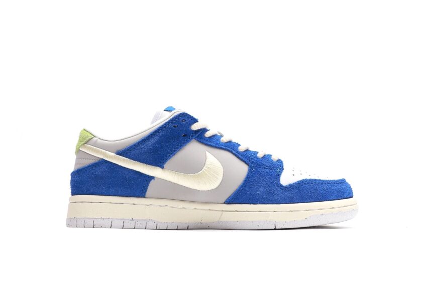 FLY Streetwear Nike SB Dunk Low - Image 2