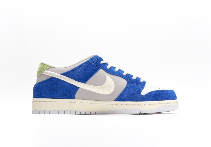 FLY Streetwear Nike SB Dunk Low [PK GOD] - Image 2