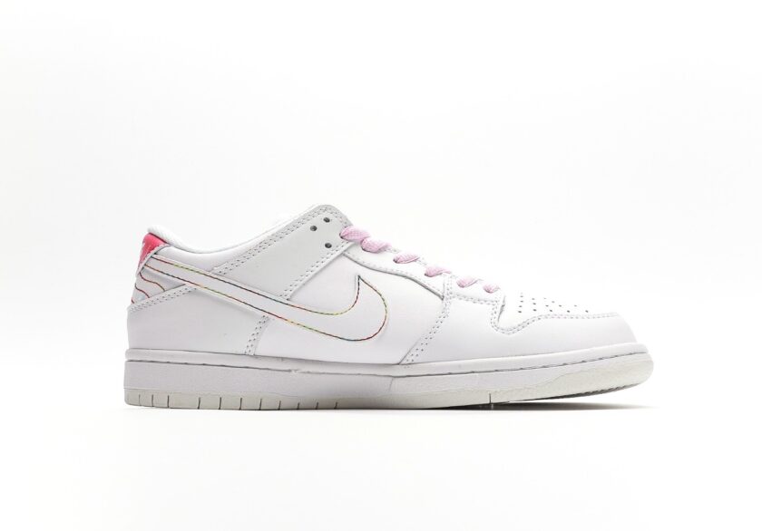 SB Dunk Low "Be True" - Image 2