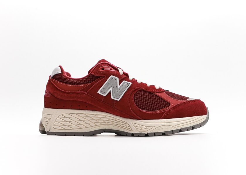 New Balance 2002R Bordeaux - Image 2