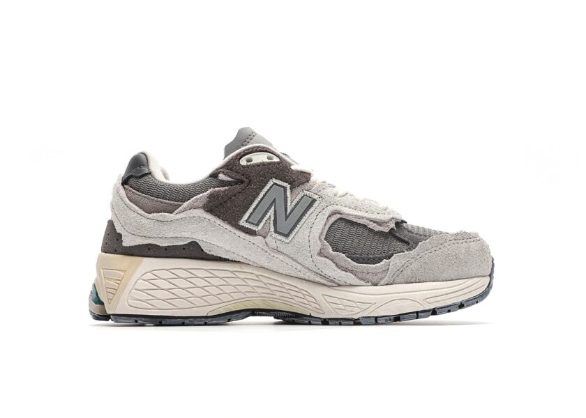 New Balance 2002R Protection Pack Rain Cloud - Image 2