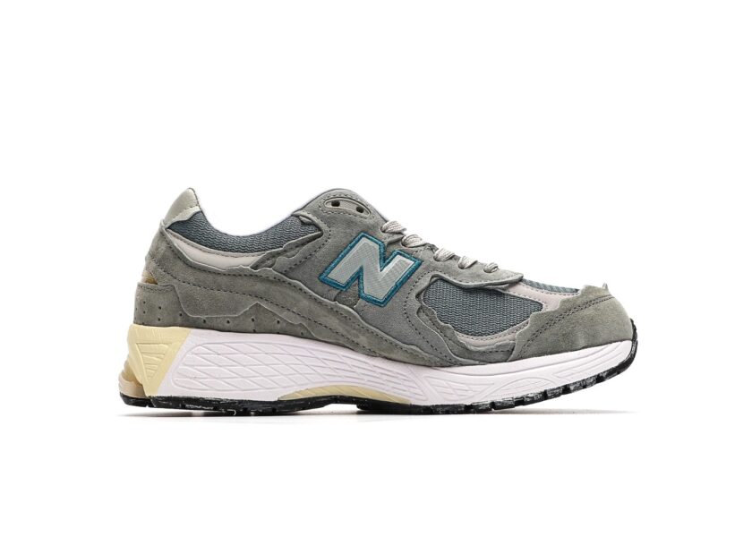 New Balance 2002R Protection Pack - Image 2