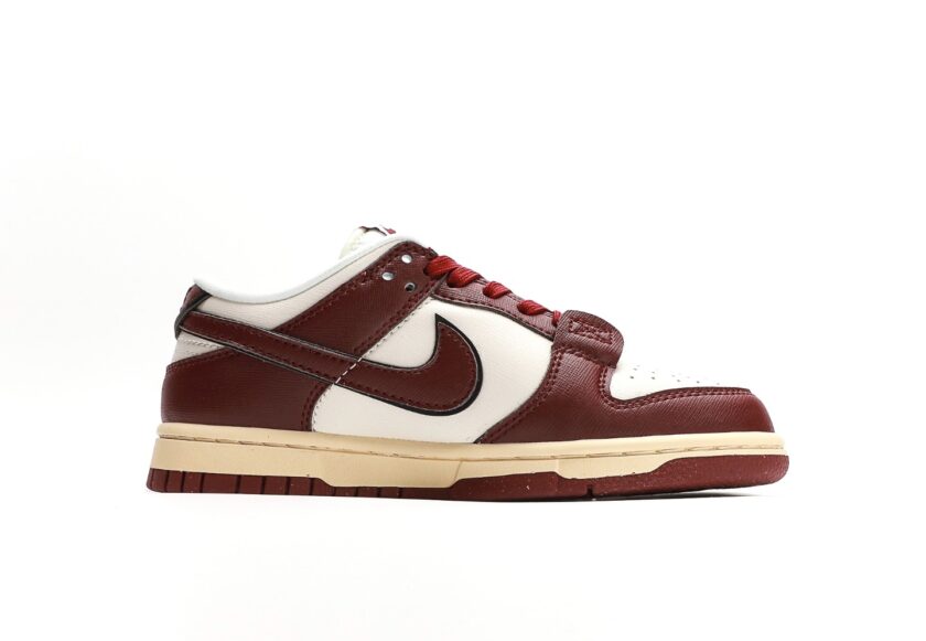 Dunk Low "Team Red/Sail" - Image 2