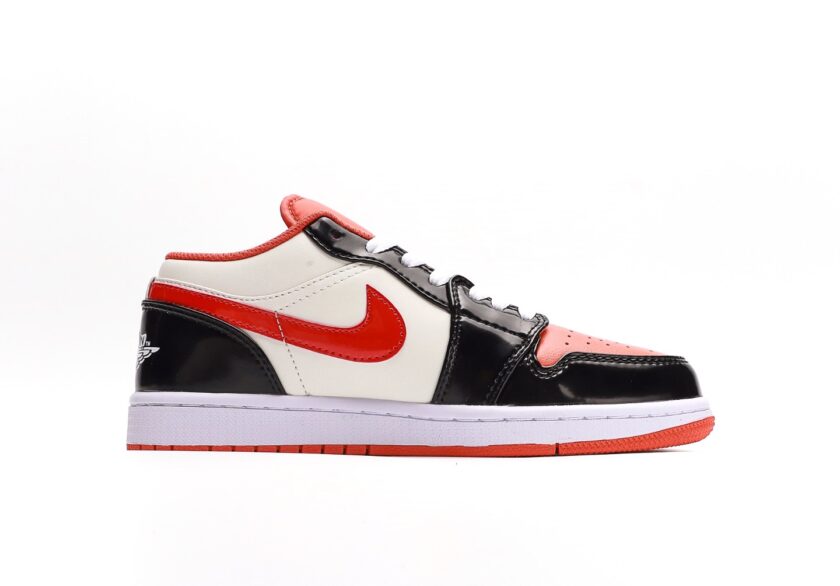 Air Jordan 1 Low GS Halloween - Image 2