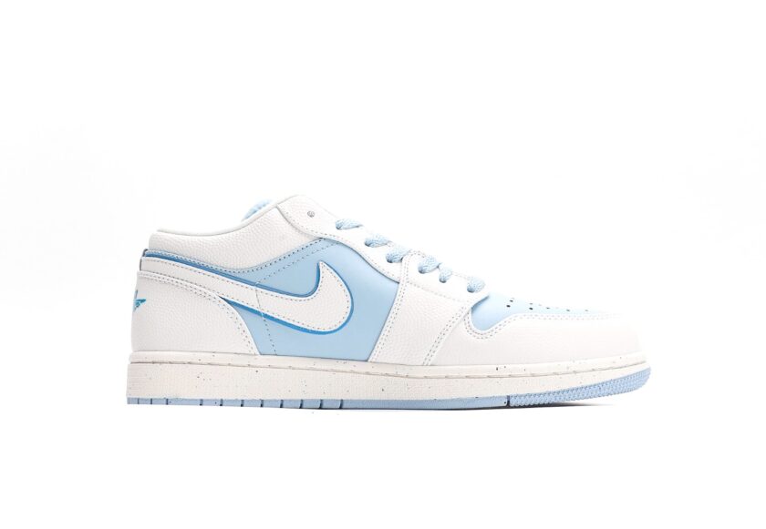 Air Jordan 1 Low Ice Blue - Image 2