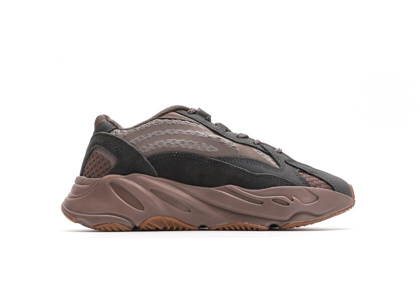 Yeezy Boost 700 V2 'Mauve' - Image 2