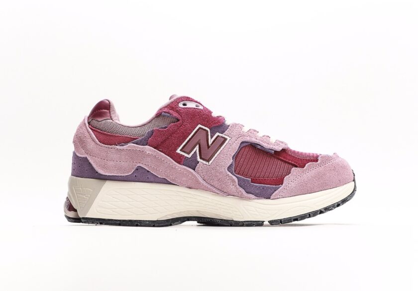 New Balance 2002R Protection Pack Pink [PK GOD] - Image 2