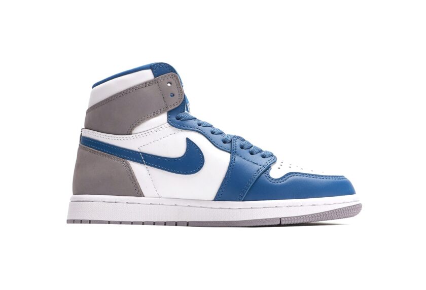 Air Jordan 1 Retro High OG "True Blue" - Image 2