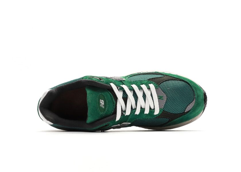 New Balance 2002R Forest Green - Image 3