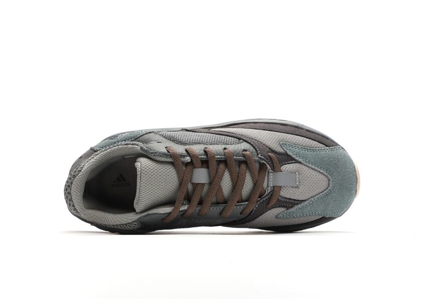 Yeezy Boost 700 Teal Blue - Image 3