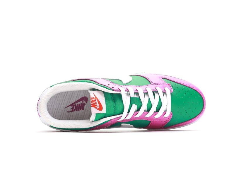 Dunk Low "Stadium Green/Fuchsia" - Image 3